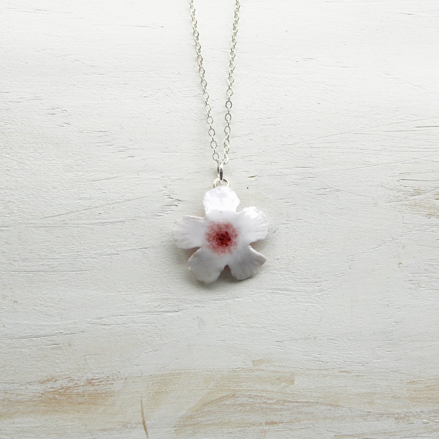 Manuka Flower Necklace