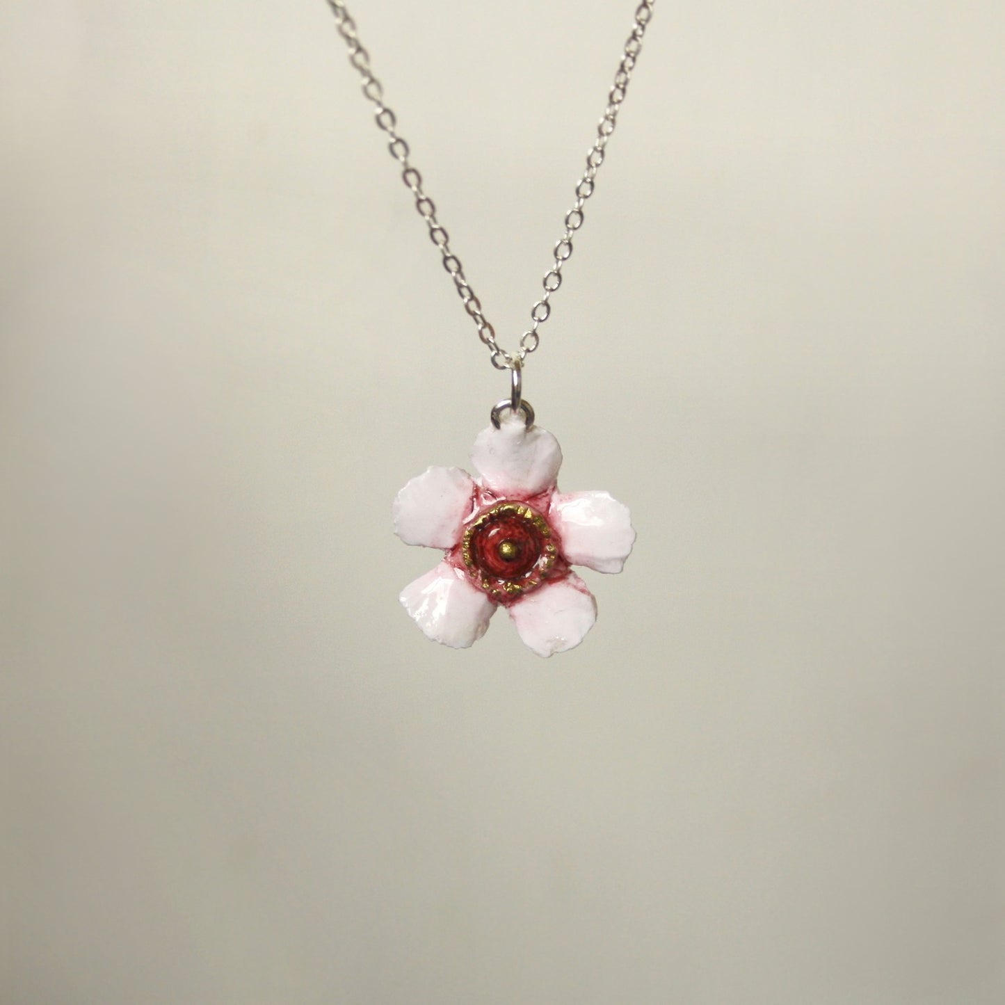 Manuka Flower Necklace