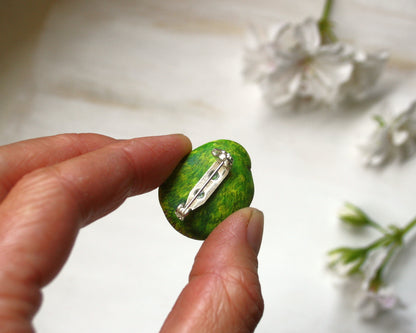 NZ Kakapo Pebble Brooch