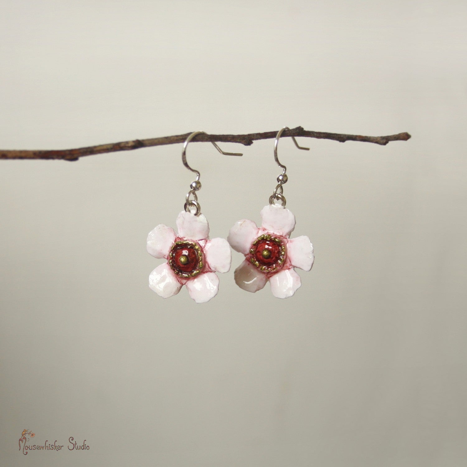 Manuka Flower Earrings - NZ Jewellery Gifts