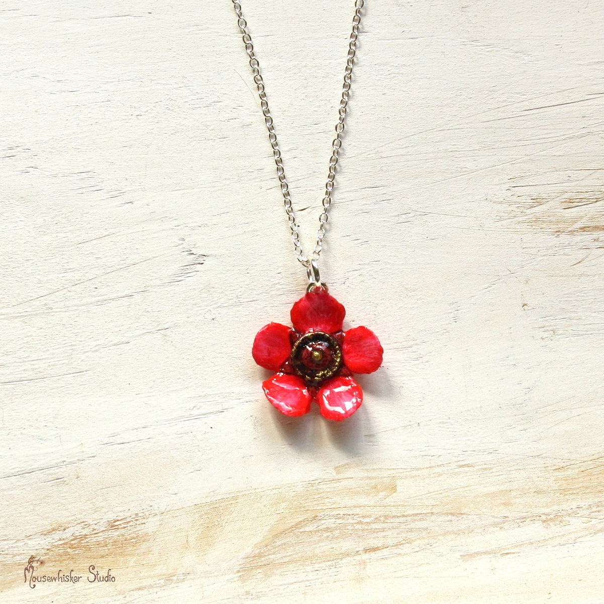 Red Manuka Flower Necklace
